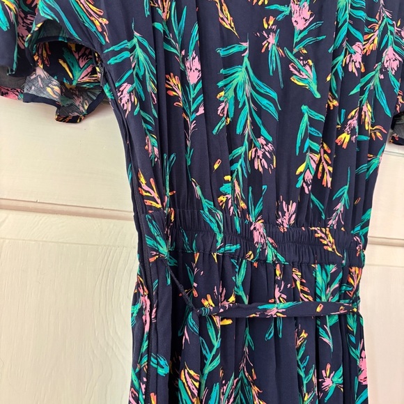 Modcloth Romantic Renewal Faux Wrap Midi Dress Navy Floral Vacation Pink Size XS - Picture 12 of 17